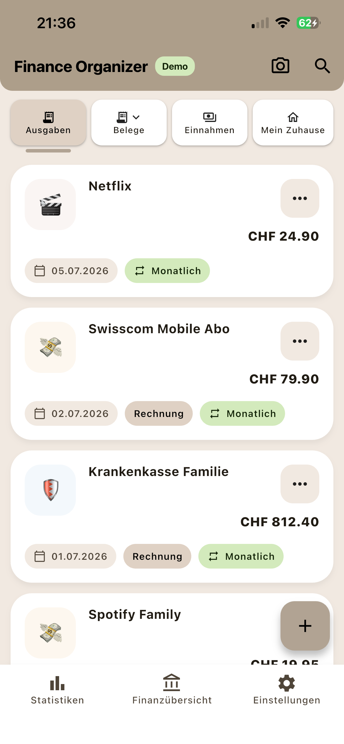 Screenshot der Finance Organizer App: Startseite und Überblick
